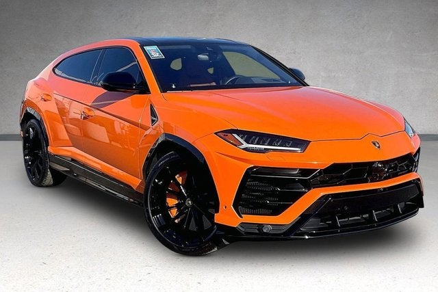 2022 Lamborghini Urus Graphite Capsule