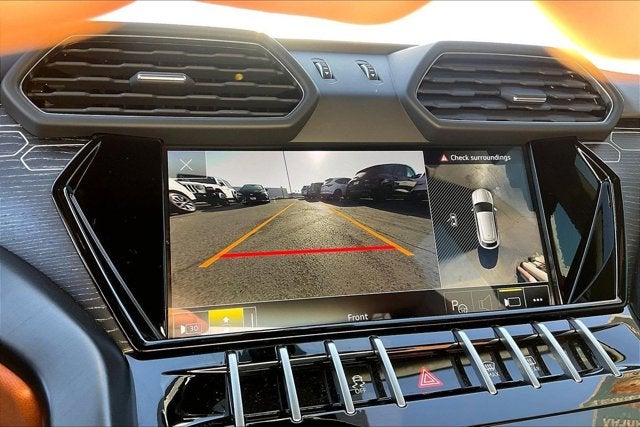 2022 Lamborghini Urus Graphite Capsule