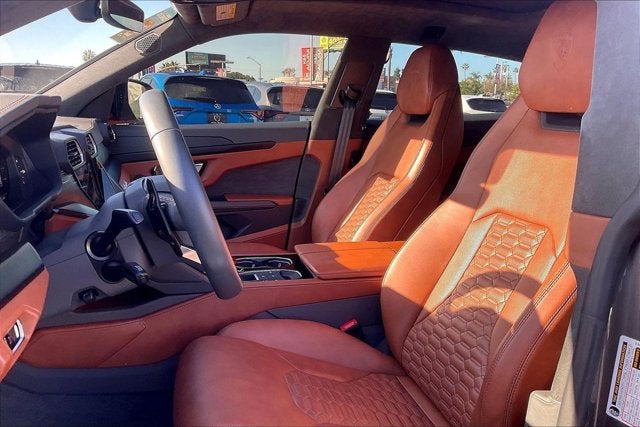 2022 Lamborghini Urus Graphite Capsule