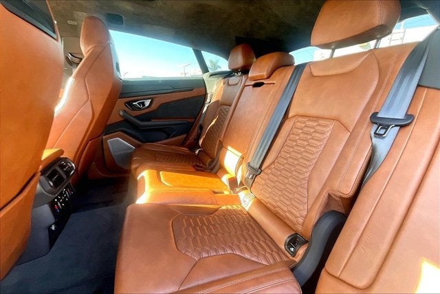 2022 Lamborghini Urus Graphite Capsule